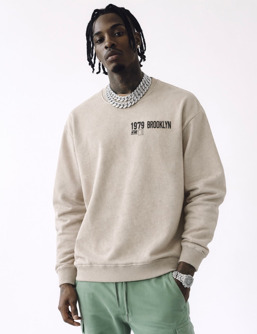 Snow Washed Oversized Sweatshirt